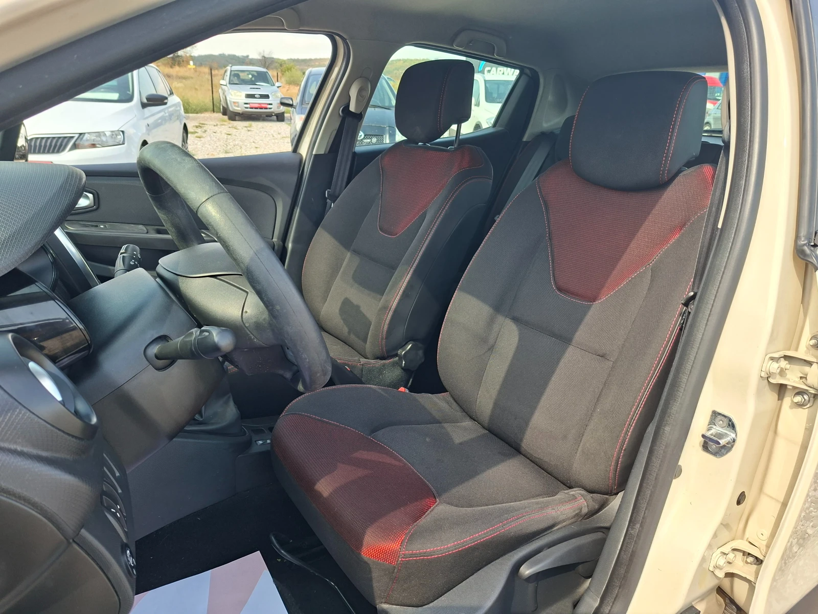 Renault Clio 1.2i GPL* 36м. х 143EUR. * , снимка 9 - Автомобили и джипове - 55885316