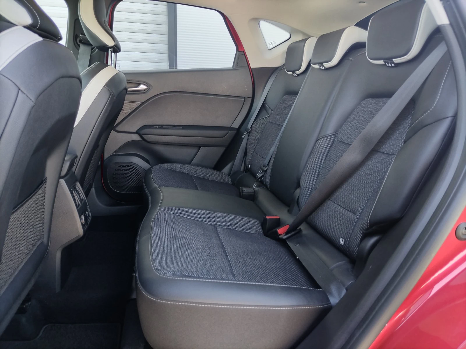 Renault Captur 1.3Tce/160�.�./Intens | Mobile.bg � ����������� 14