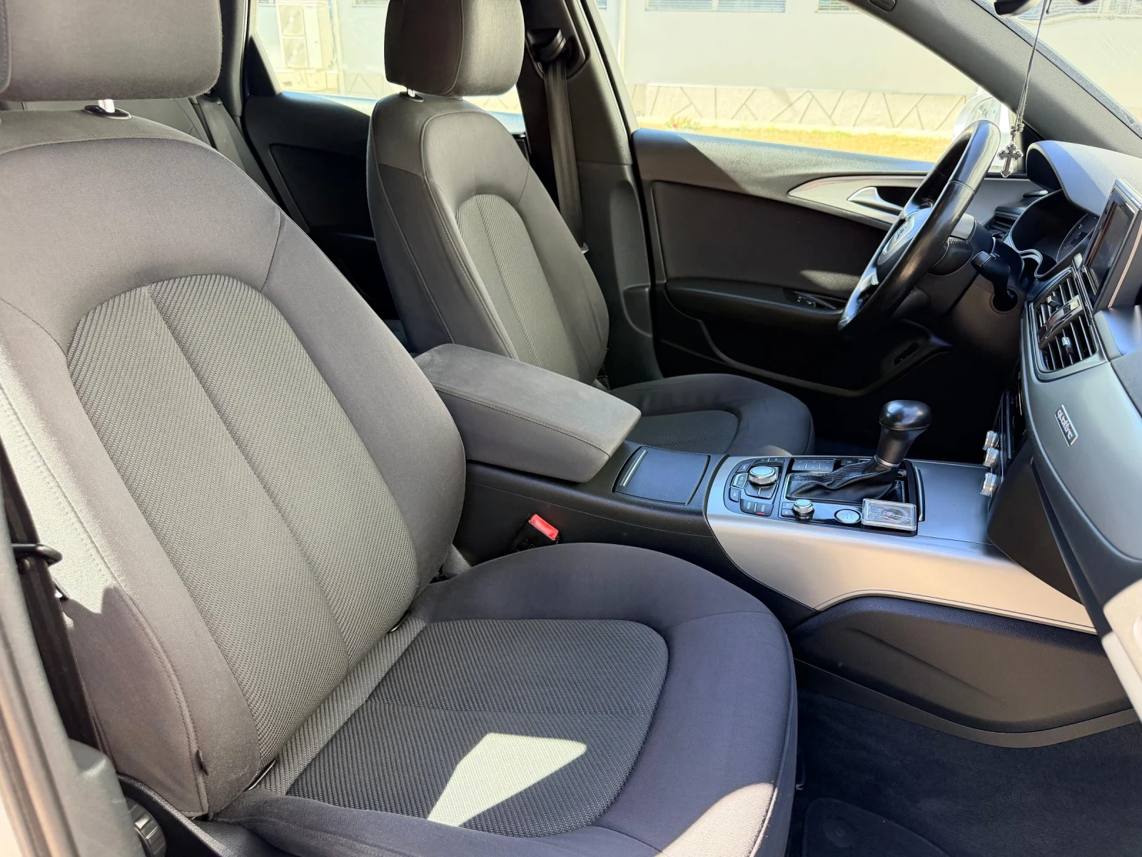 Audi A6 Avant 3.0TDI quattro, снимка 12 - Автомобили и джипове - 55960856