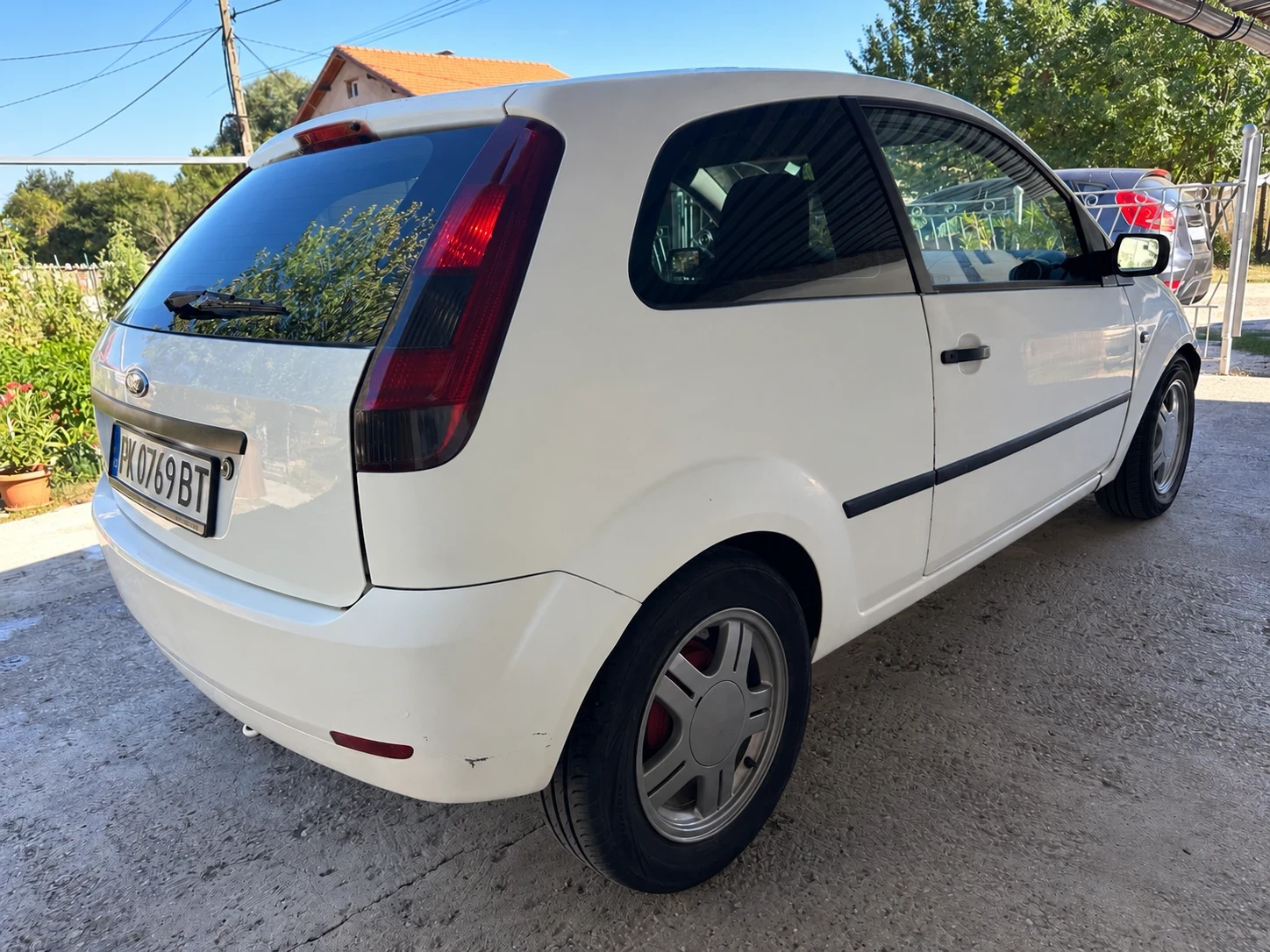 Ford Fiesta 1.4TDCI, снимка 4 - Автомобили и джипове - 55991486