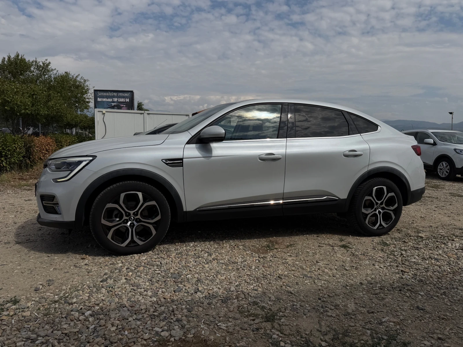 Renault Arkana  1.6 E-Tech Hybrid | Mobile.bg � ����������� 4