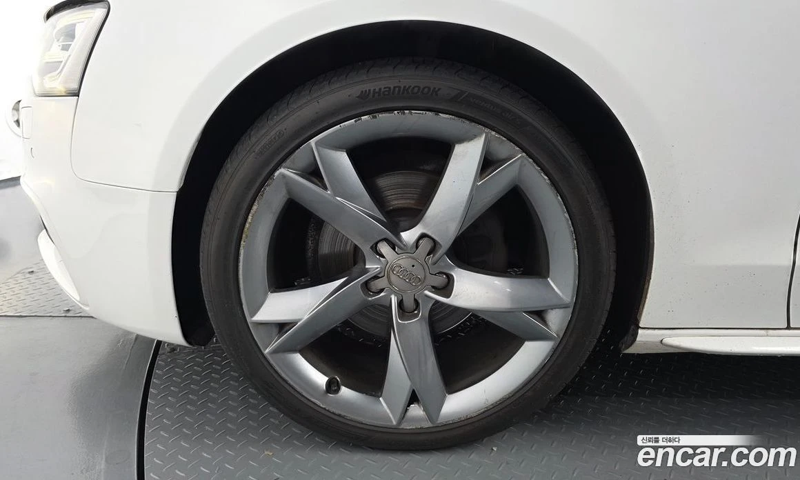 Audi A5 35 TDI Quattro dynamic Sportback 8TA, снимка 5 - Автомобили и джипове - 56122122