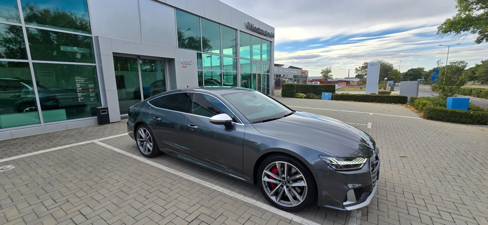 Audi S7 Sportback, снимка 2 - Автомобили и джипове - 56277626