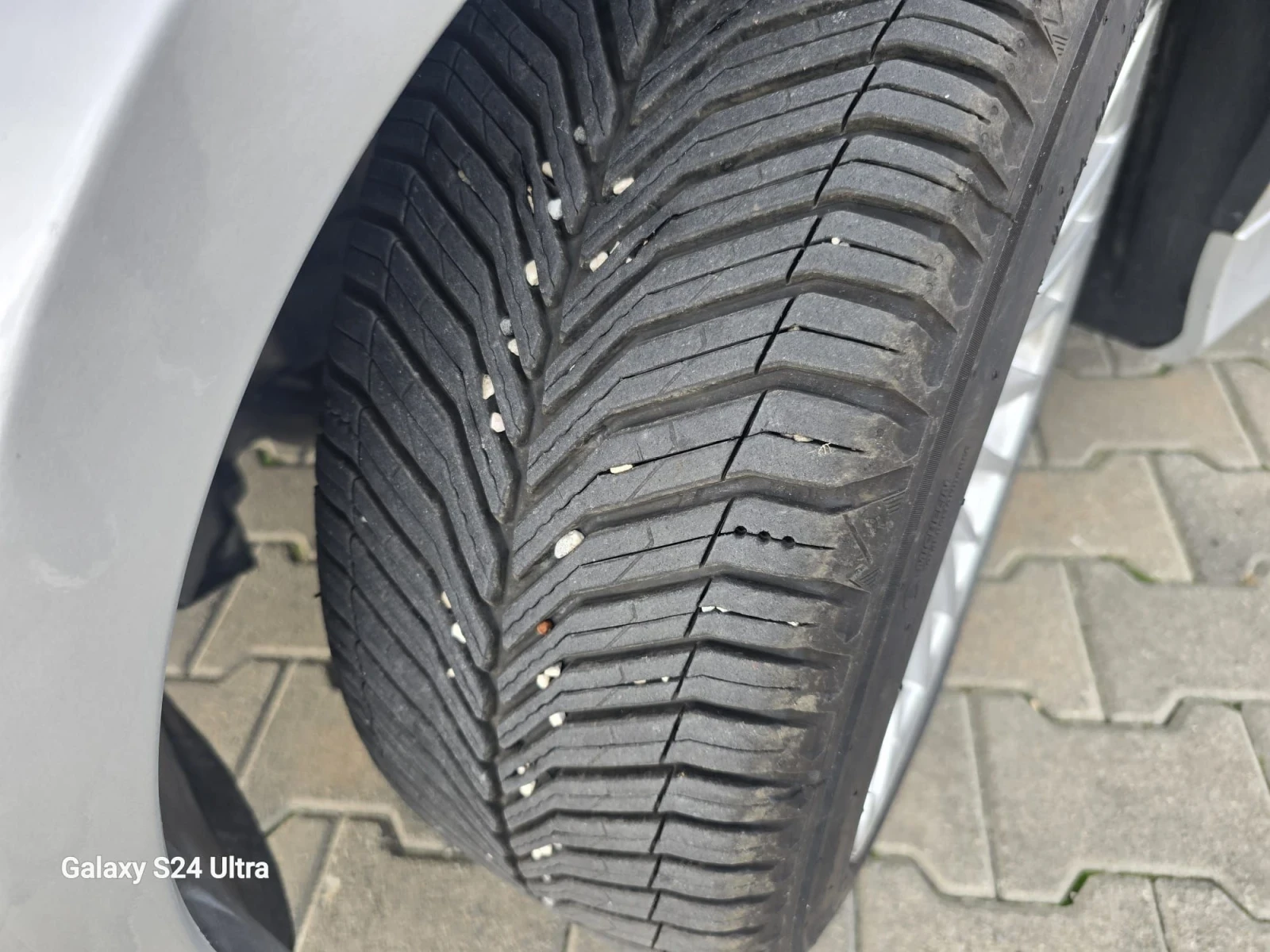 BMW 320 2.0D , снимка 14 - Автомобили и джипове - 56658495
