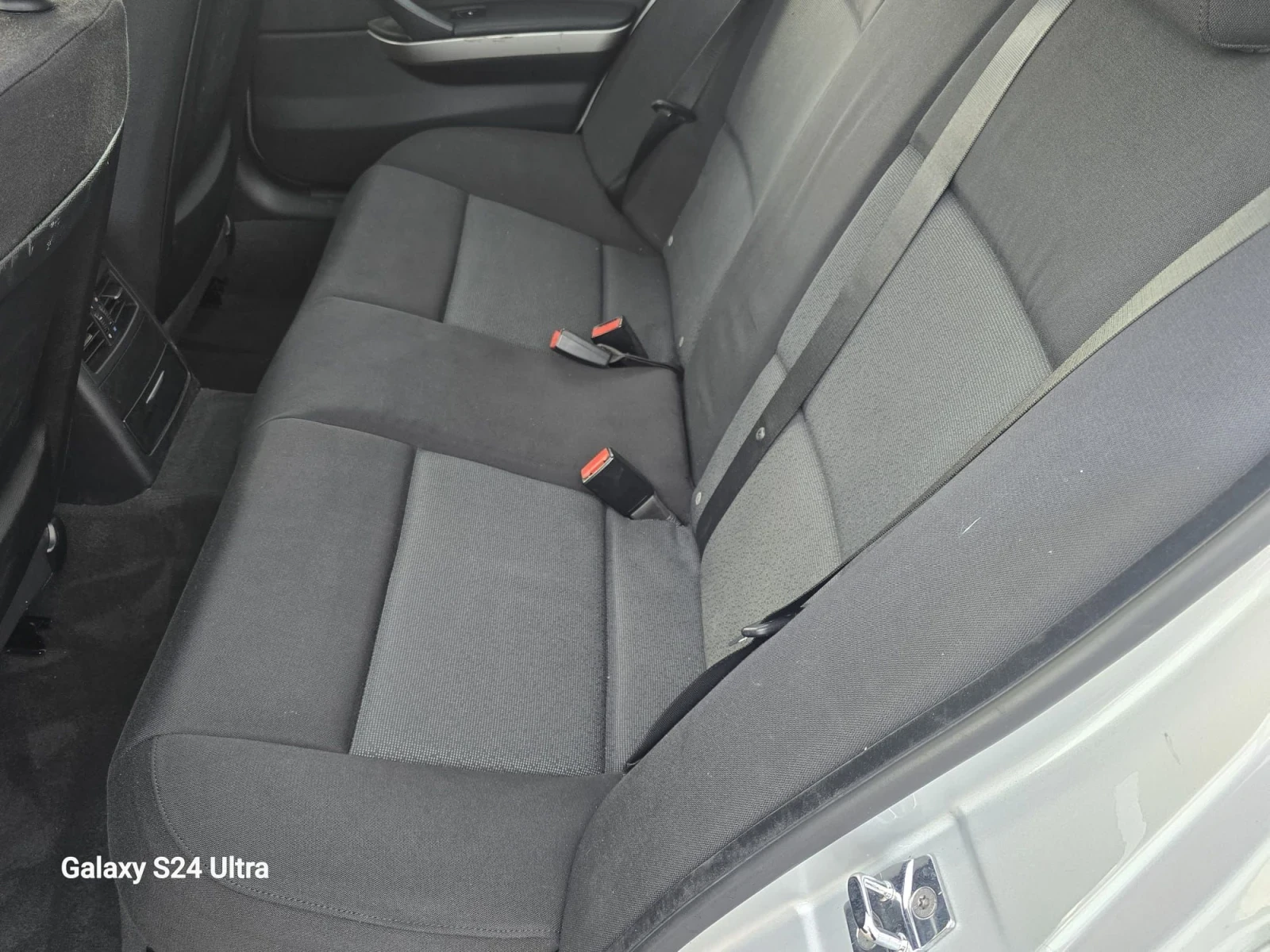 BMW 320 2.0D , снимка 12 - Автомобили и джипове - 56658495