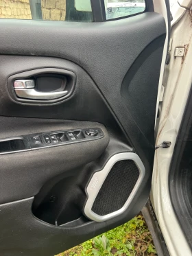 Jeep Renegade 2.0 M-JET 4Х4 , снимка 14