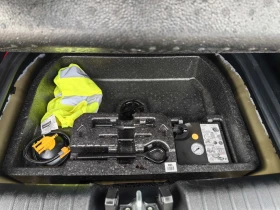 Kia Niro 1, 6i-141к.с Навигация Кар Плей - 11500 € / 22492.04 лв. - 34901338 15