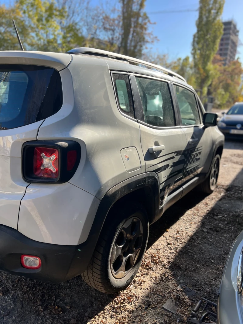 Jeep Renegade 2.0 M-JET 4Х4 , снимка 5 - Автомобили и джипове - 52407167