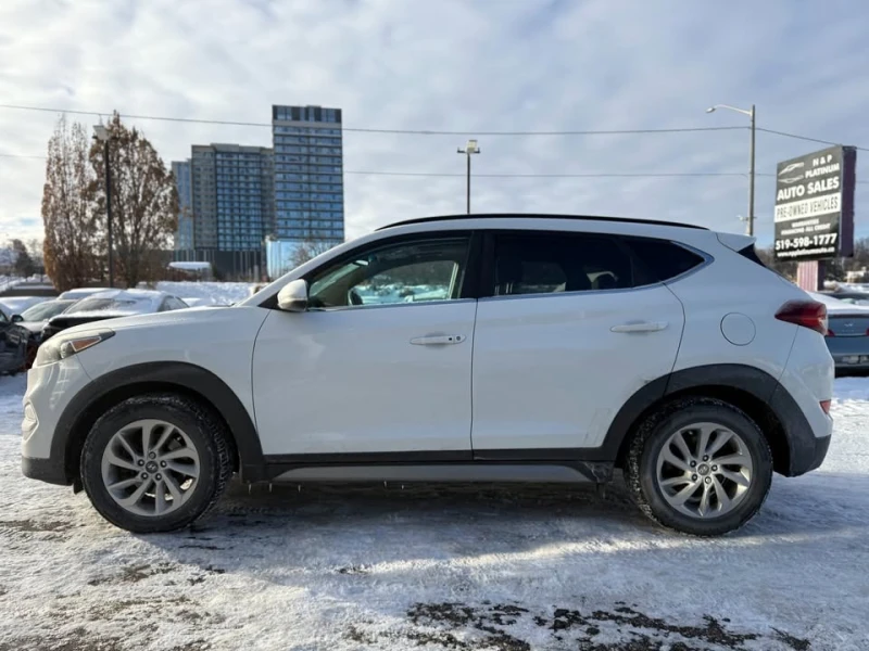 Hyundai Santa fe * Limited* 2.0T* AWD* CARFAX* АВТО КРЕДИТ* , снимка 4 - Автомобили и джипове - 53187362