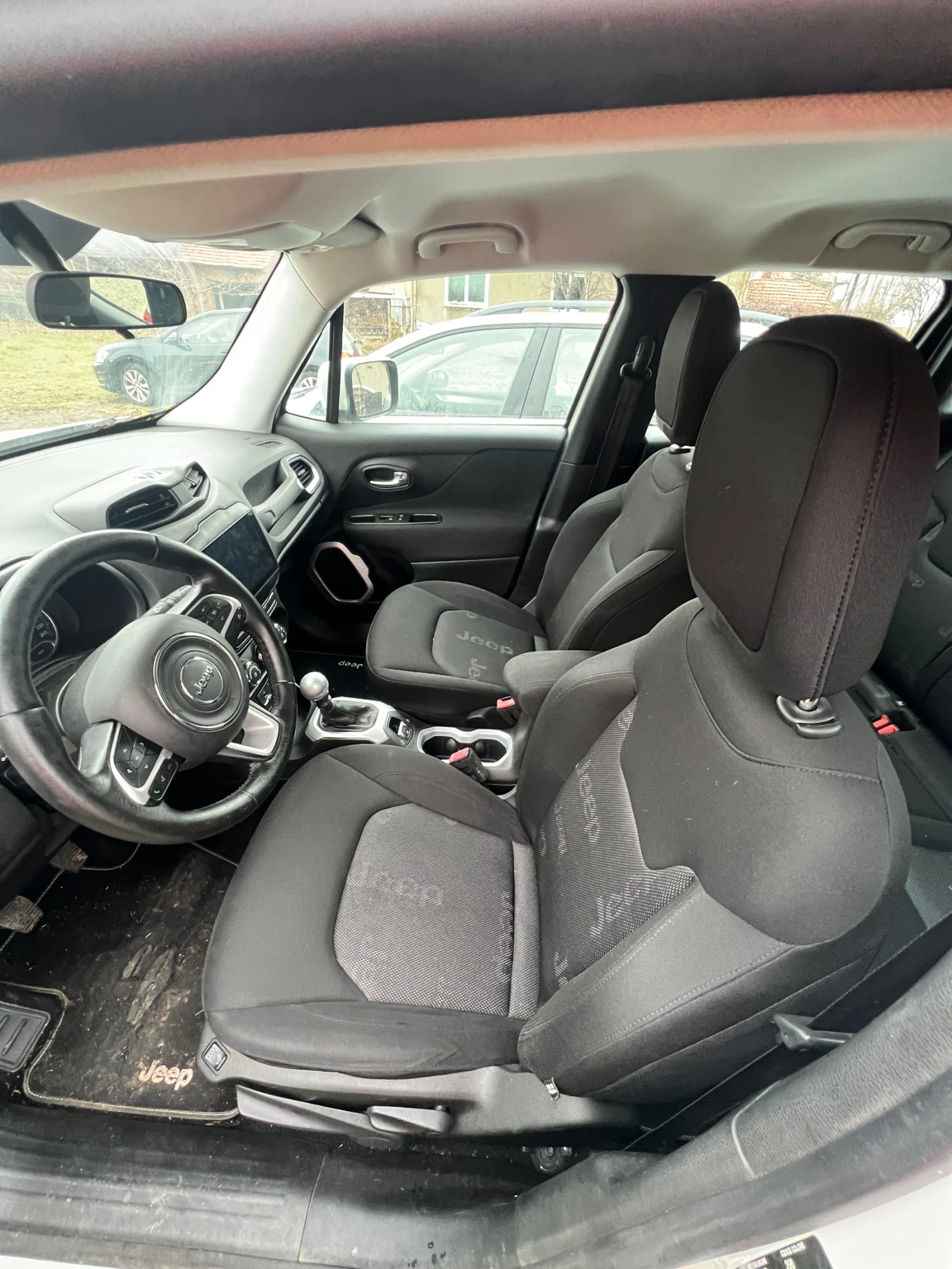 Jeep Renegade 2.0 M-JET 4Х4  - изображение 10