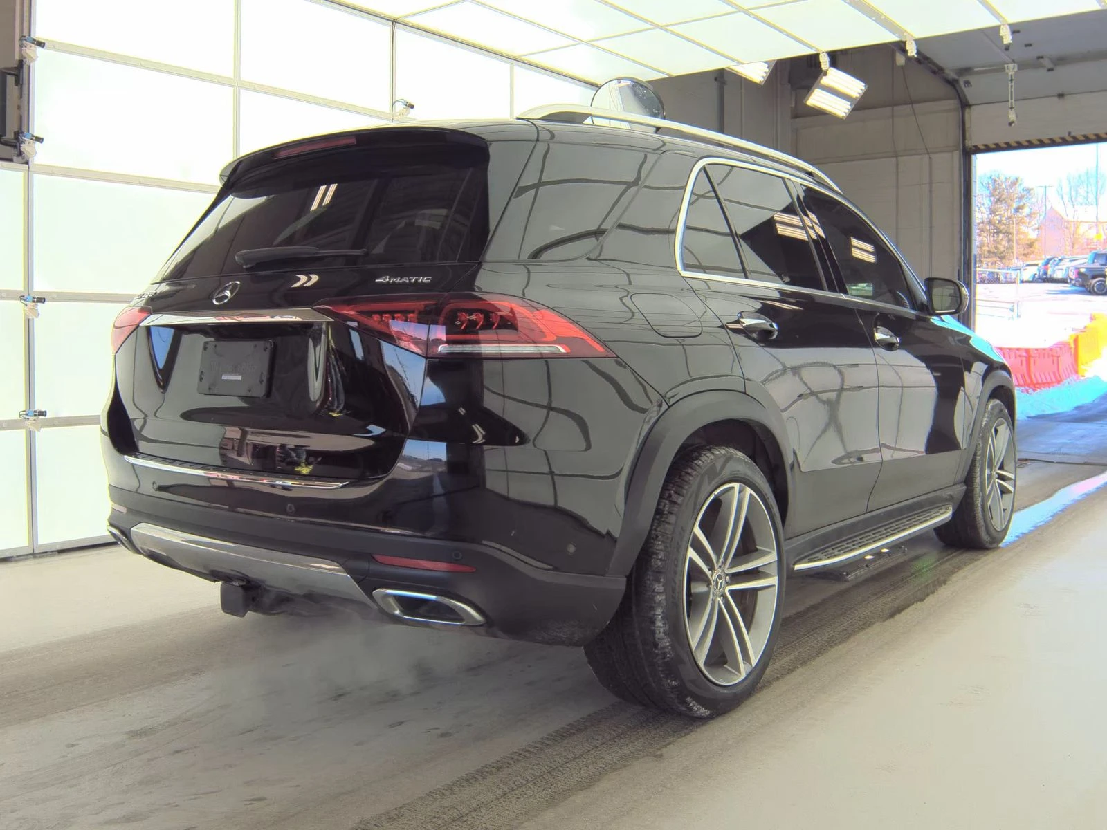 Mercedes-Benz GLE 350 4MATIC - изображение 3