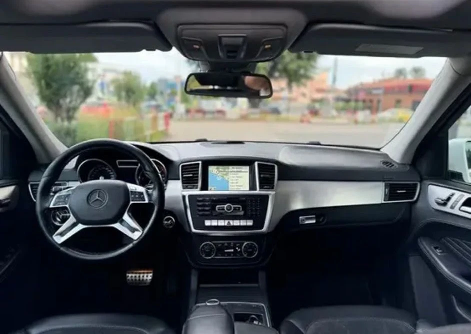 Mercedes-Benz ML 250 BlueTEC 4Matic Premium, снимка 10 - Автомобили и джипове - 53857814