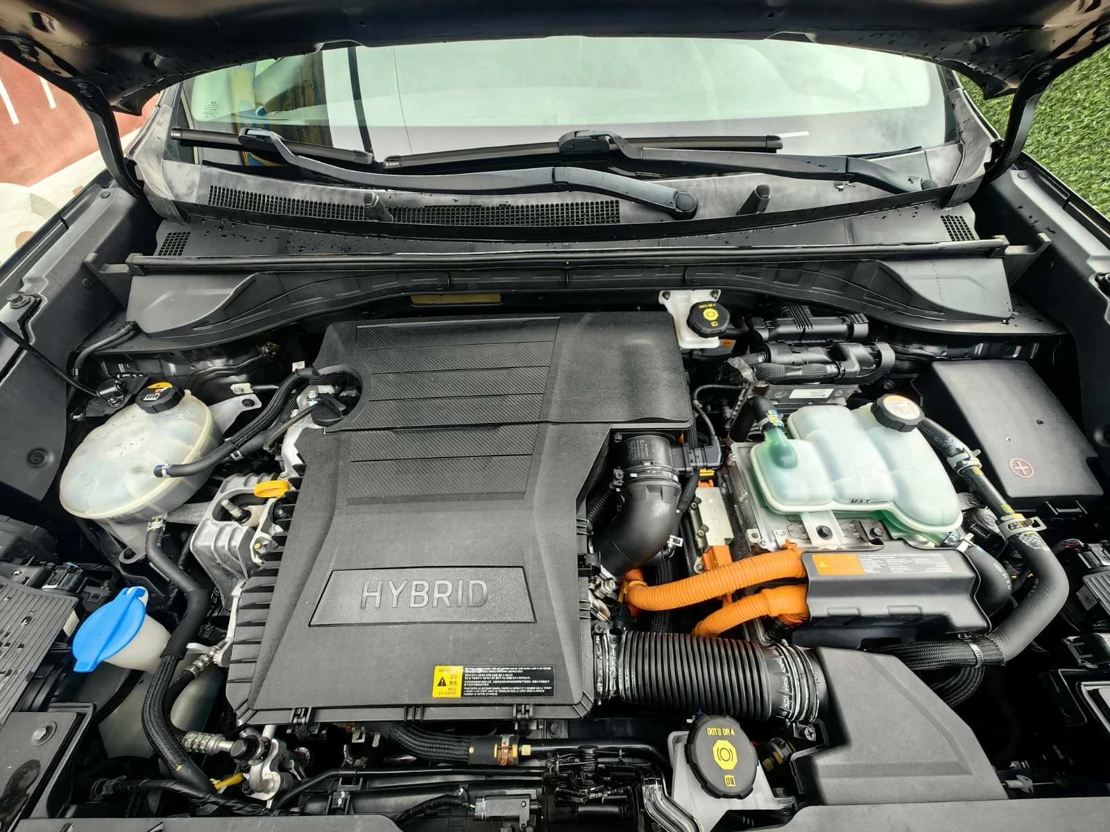 Kia Niro 1, 6i-141к.с Навигация Кар Плей, снимка 16 - Автомобили и джипове - 54200687