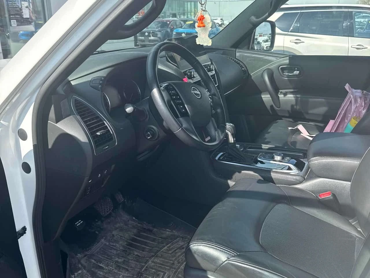 Nissan Armada * SL * ���������������� * ��������� * 360 | Mobile.bg � ����������� 5