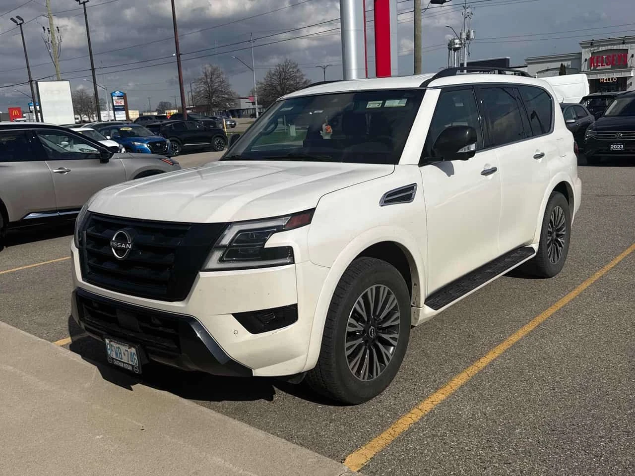 Nissan Armada * SL * ���������������� * ��������� * 360 | Mobile.bg � ����������� 1