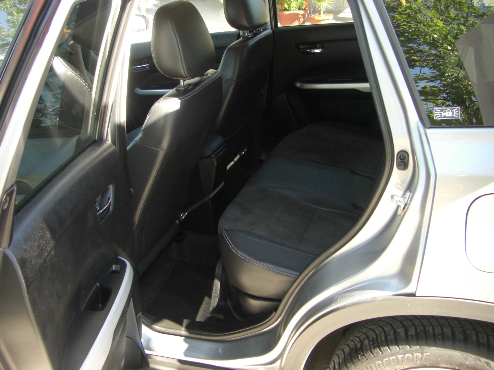 Suzuki Vitara 1.6i/GPL AII Grip 4x4 NAVI KAMERA DISTANS EURO 6+ , снимка 13 - Автомобили и джипове - 54590102