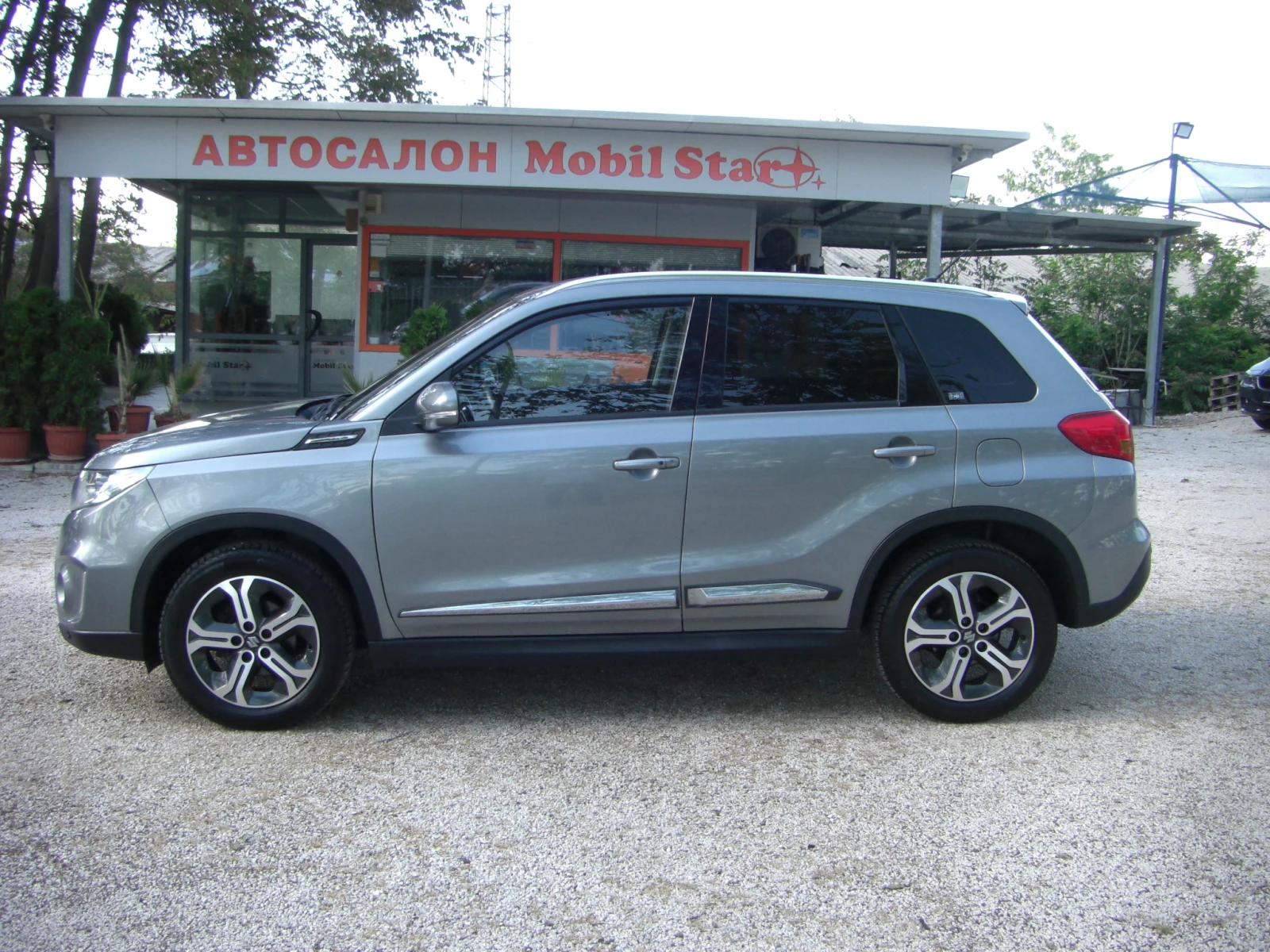 Suzuki Vitara 1.6i/GPL AII Grip 4x4 NAVI KAMERA DISTANS EURO 6+ , снимка 2 - Автомобили и джипове - 54590102