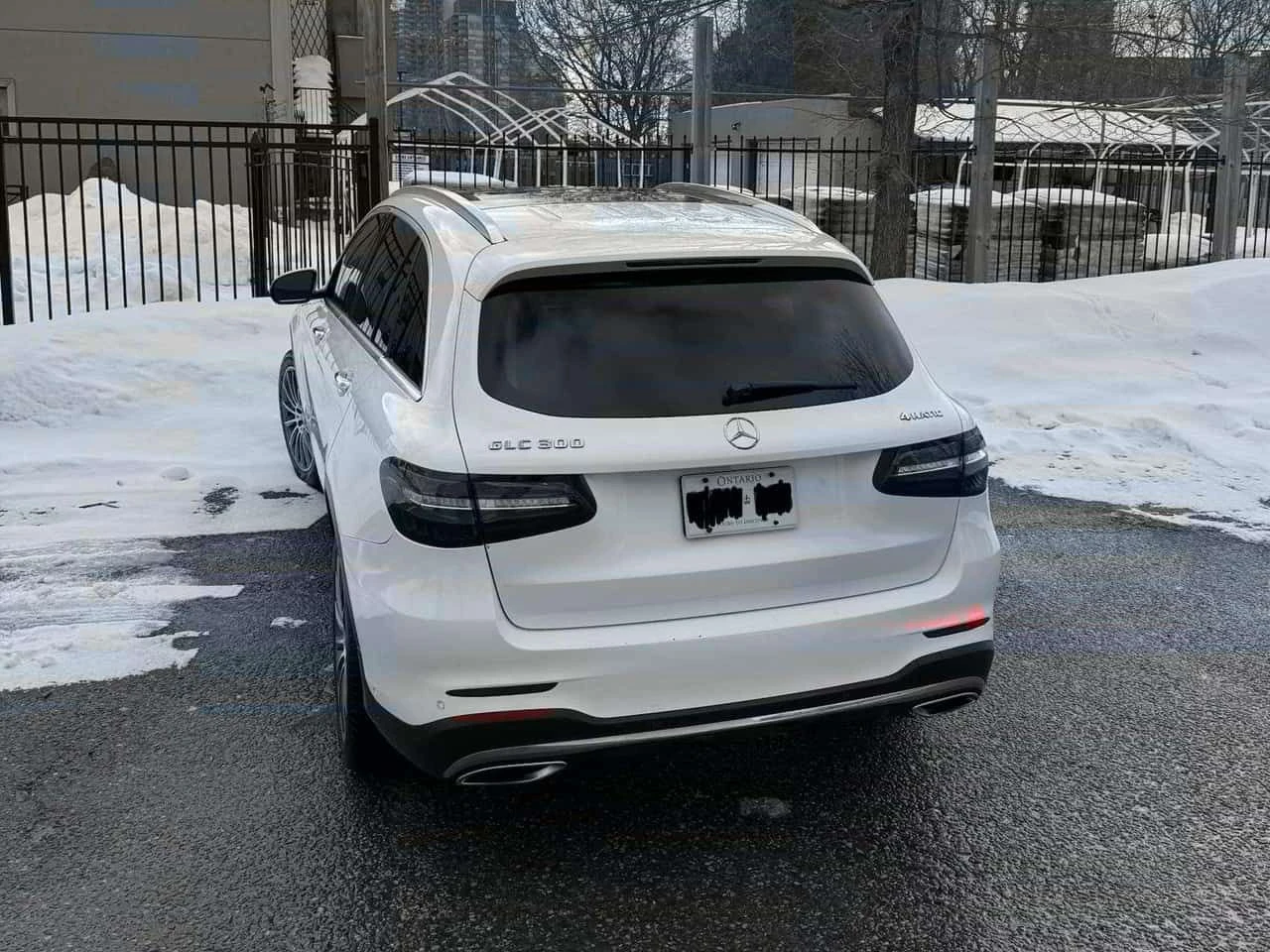 Mercedes-Benz GLC 300 * CARFAX * ЦЕНА ДО БГ, снимка 5 - Автомобили и джипове - 54738333