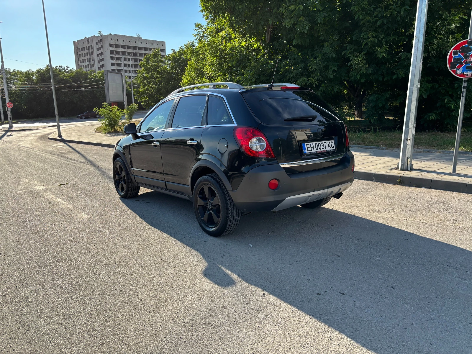 Opel Antara, снимка 4 - Автомобили и джипове - 54966501