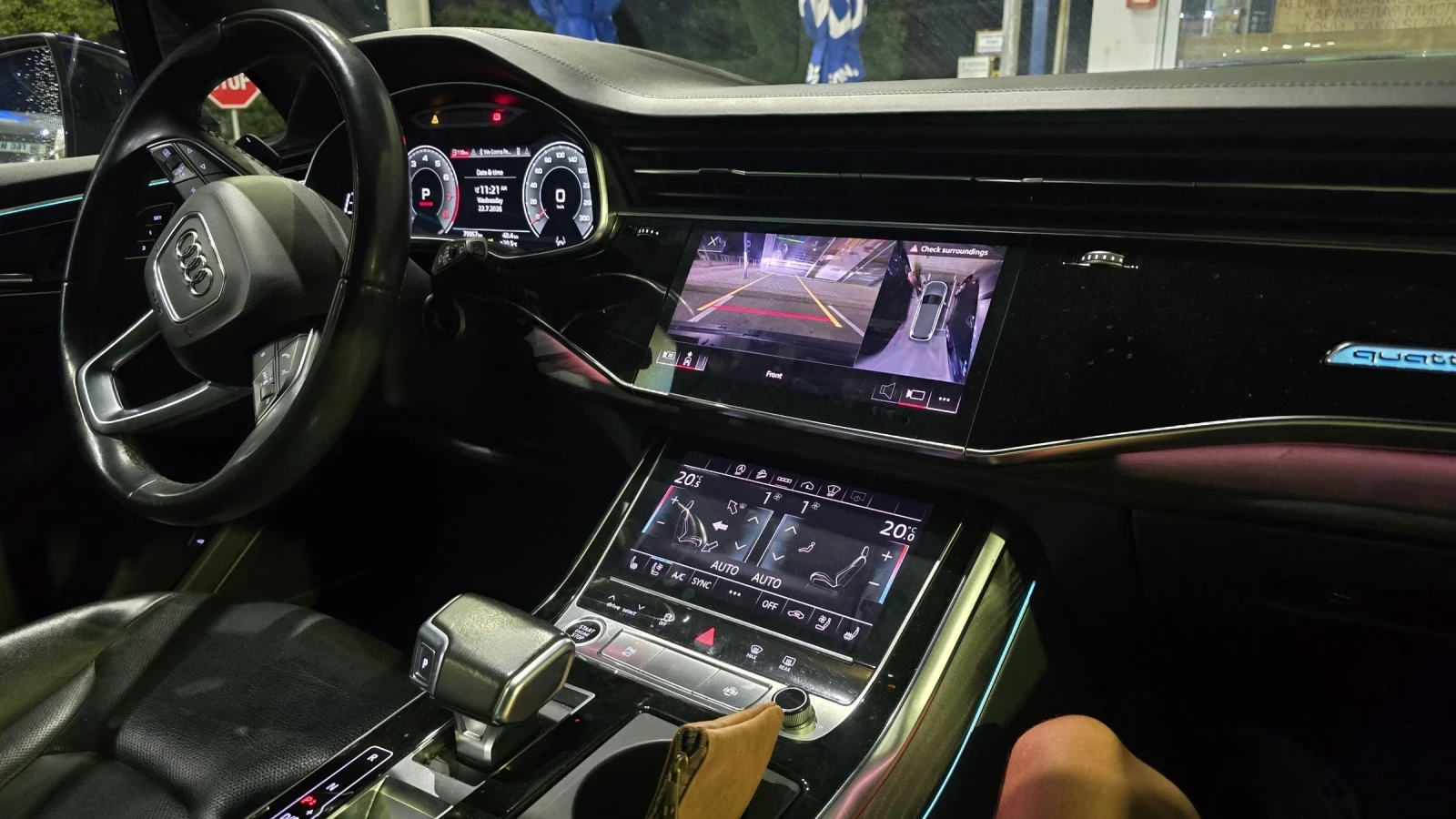 Audi Q7, снимка 6 - Автомобили и джипове - 55406416