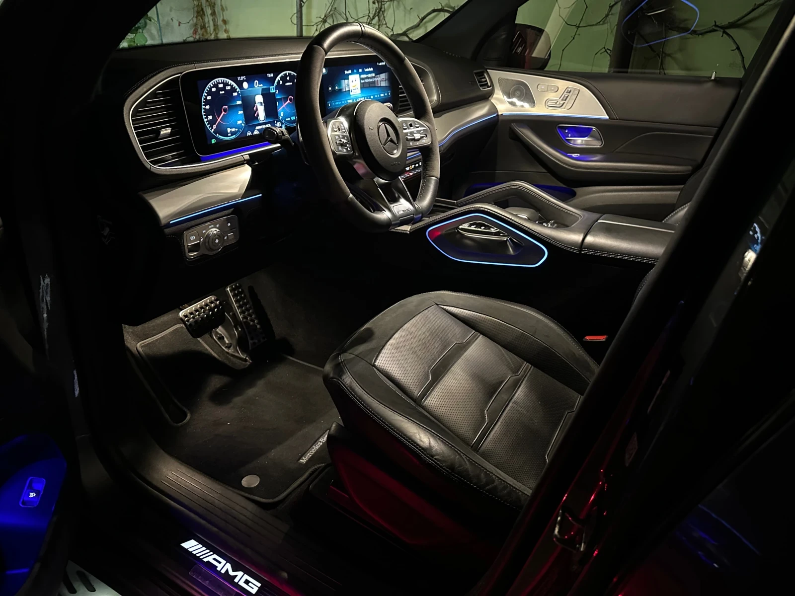 Mercedes-Benz GLE 53 4MATIC, снимка 6 - Автомобили и джипове - 55601594