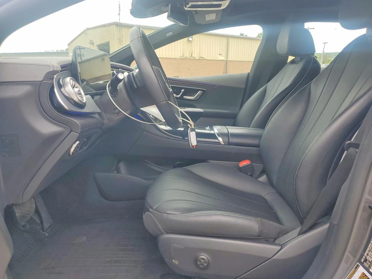 Mercedes-Benz EQE SEDAN 350 4MATIC* Burmester* TOP, снимка 7 - Автомобили и джипове - 55627979