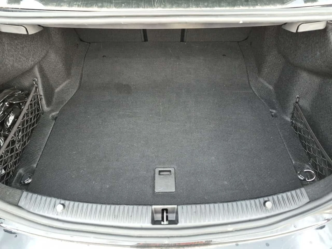 Mercedes-Benz C 300 4MATIC * AMG Line * CARFAX * , снимка 13 - Автомобили и джипове - 55636493