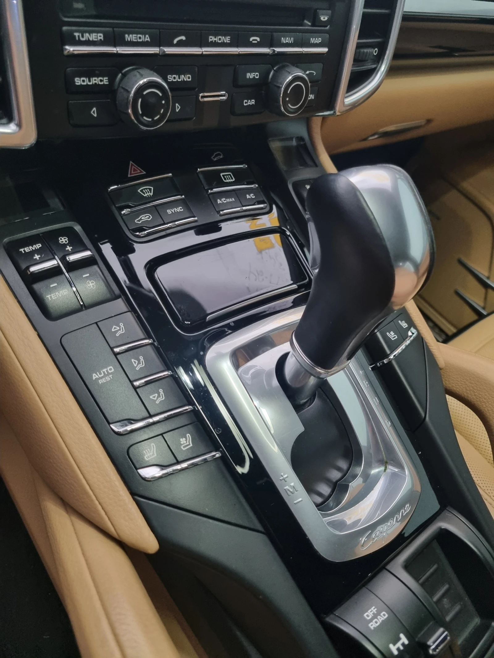 Porsche Cayenne 3.0D FECELIFT, снимка 5 - Автомобили и джипове - 55656593