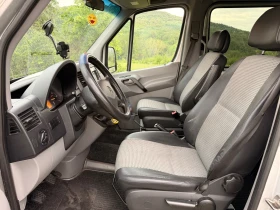 Mercedes-Benz Sprinter 215 CDI 150к.с* 9Места* Нави* Камера* Клима* FullЕ, снимка 9