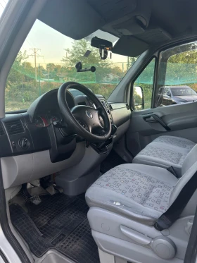 VW Crafter 2.5 TDI 8+ 1  | Mobile.bg    6
