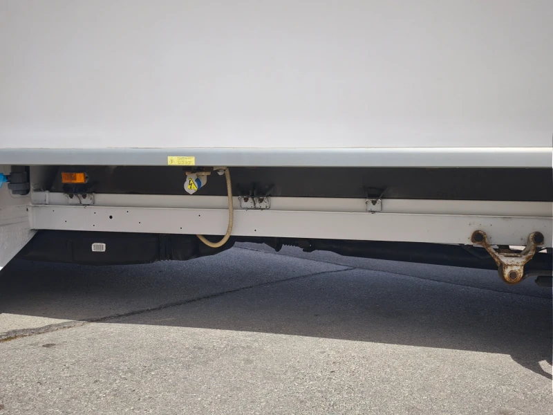 Mercedes-Benz Sprinter 319 CDI 190кс Евро5 Хладилен минусов Швейцария , снимка 10 - Бусове и автобуси - 49924416