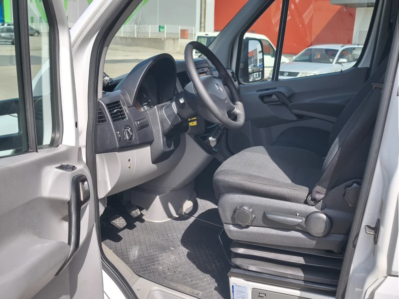 Mercedes-Benz Sprinter 319 CDI 190кс Евро5 Хладилен минусов Швейцария , снимка 14 - Бусове и автобуси - 49924416