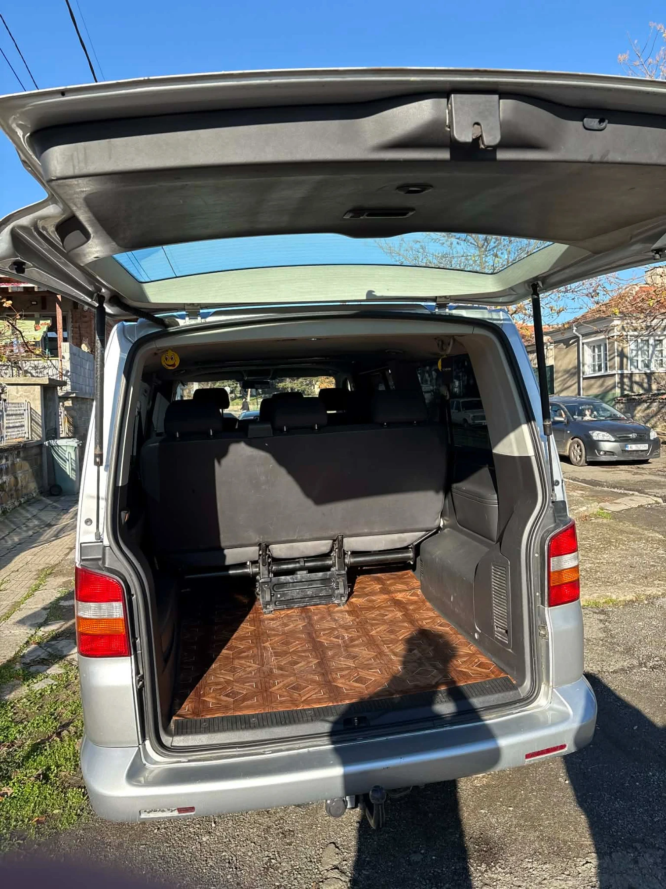 VW Caravelle 2.5TDI - изображение 8