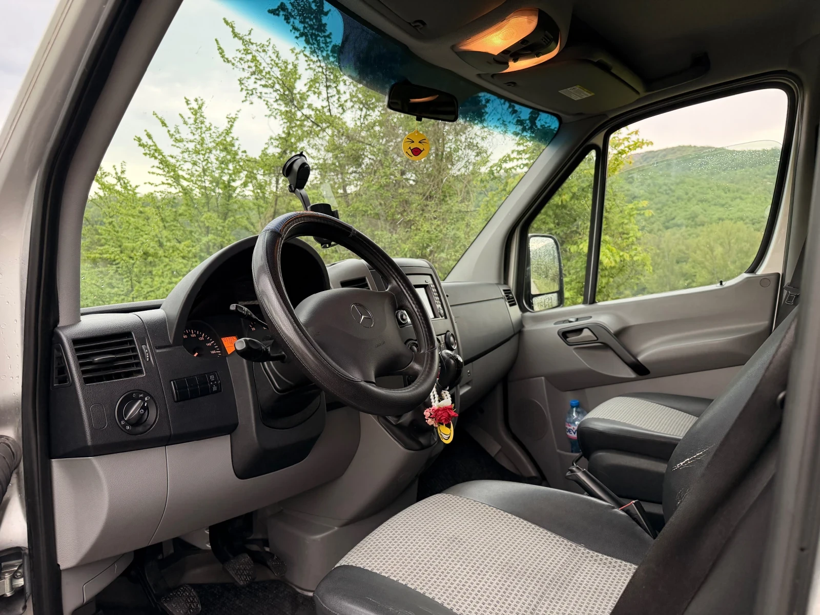 Mercedes-Benz Sprinter 215 CDI 150к.с* 9Места* Нави* Камера* Клима* FullЕ, снимка 10 - Бусове и автобуси - 54458096