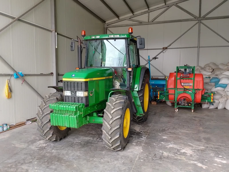 Трактор John Deere 6800, снимка 10 - Селскостопанска техника - 52367147