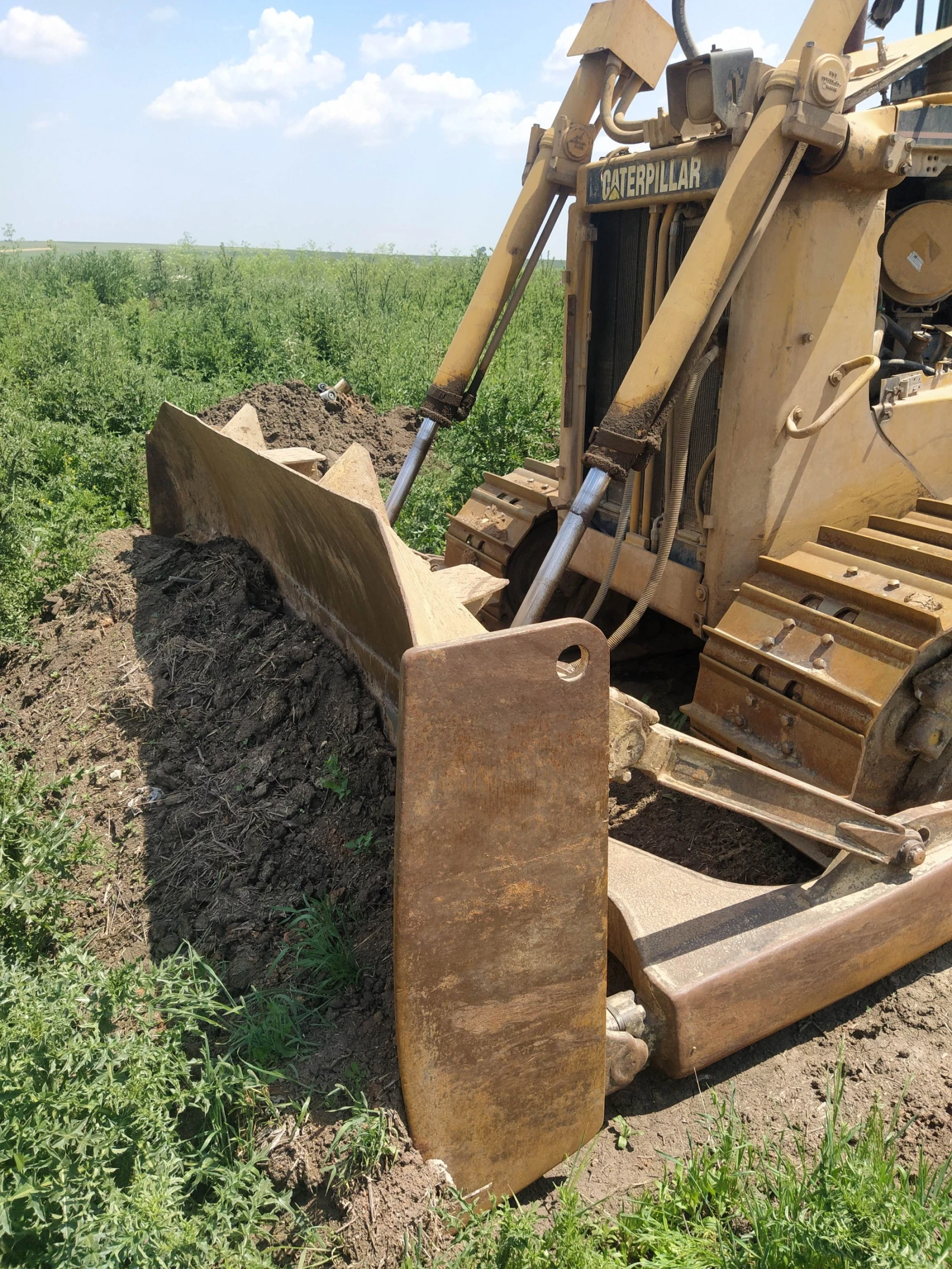 Минна техника Друга CAT D6R - изображение 2