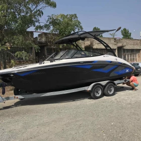 Лодка Yamaha 242X, снимка 1