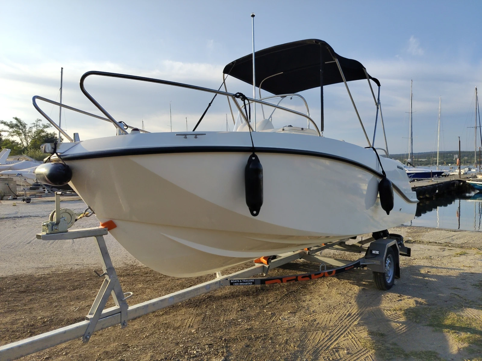 ����� Quicksilver Activ 555 | Mobile.bg � ����������� 1