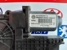 6Y0959812 Моторче за стъкло / задно дясно VW Polo 9N, Skoda Fabia1 400890F VW240RR 440777D4 , снимка 2