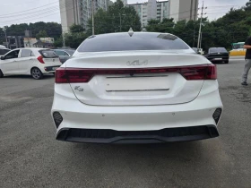 Kia K3 1.6 Trendy * НАЙ-ДОБРА ЦЕНА В БЪЛГАРИЯ* , снимка 4