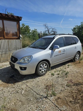  Kia Carens