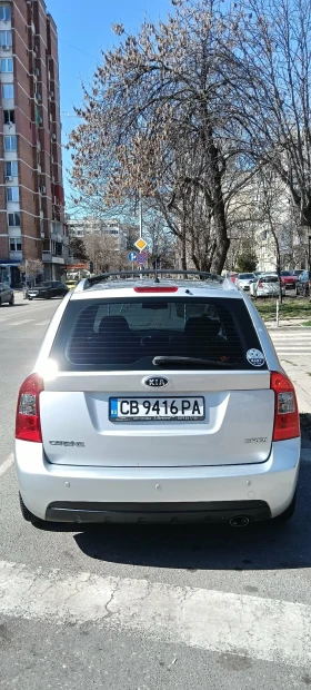 Kia Carens - 2045 € / 3999.67 лв. - 15810707 8