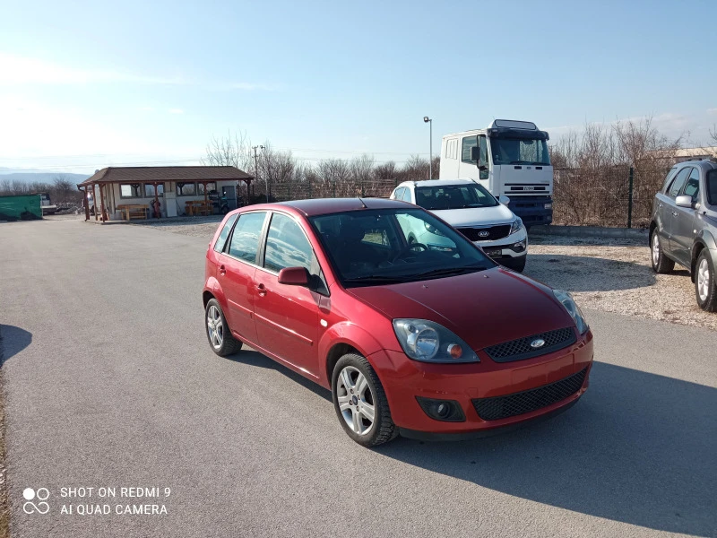 Ford Fiesta 1.3 бензин , снимка 1 - Автомобили и джипове - 44307934