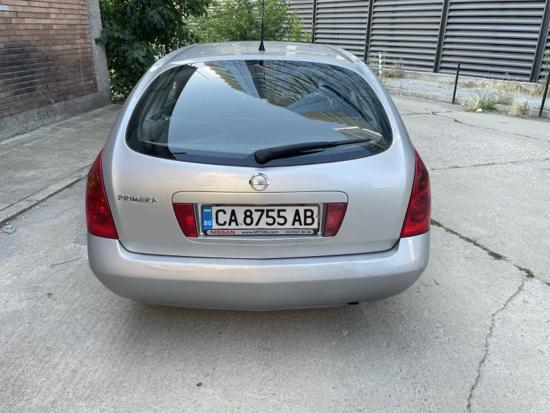 Nissan Primera, снимка 6 - Автомобили и джипове - 47088207