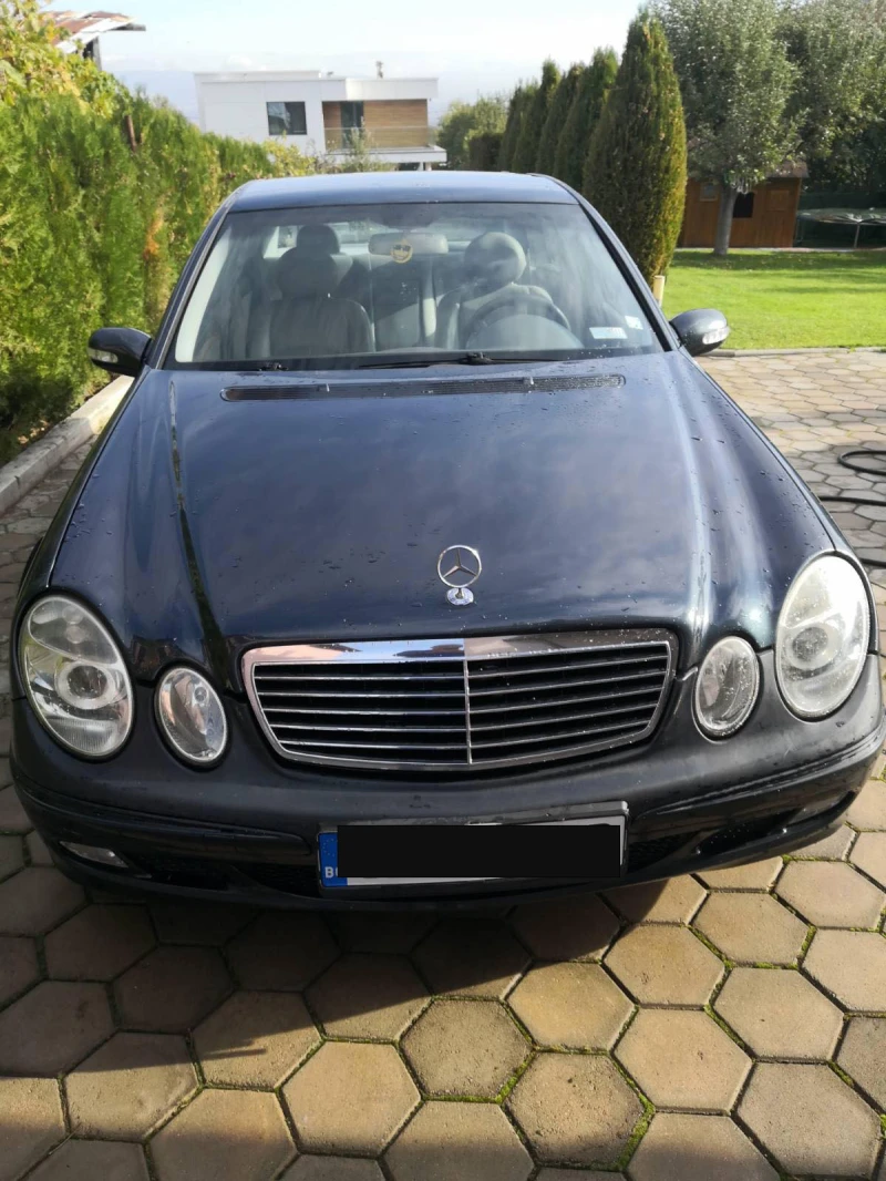 Mercedes-Benz E 270, снимка 1 - Автомобили и джипове - 47618924