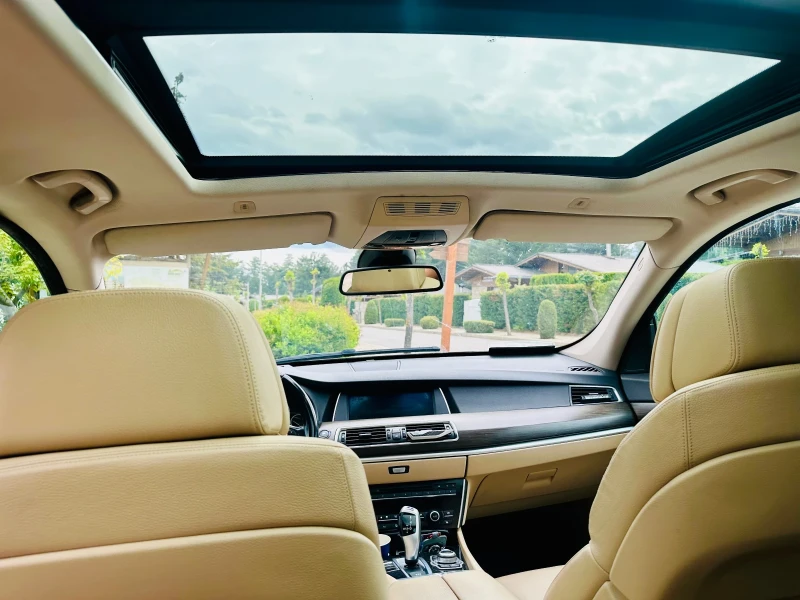 BMW 5 Gran Turismo 535d 299кс , Панорама, Head up, CarPlay, Печка, снимка 12 - Автомобили и джипове - 52390195