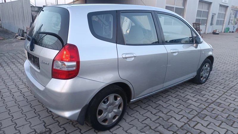 Honda Jazz 1.2 КЛИМАТИК , снимка 9 - Автомобили и джипове - 49261806