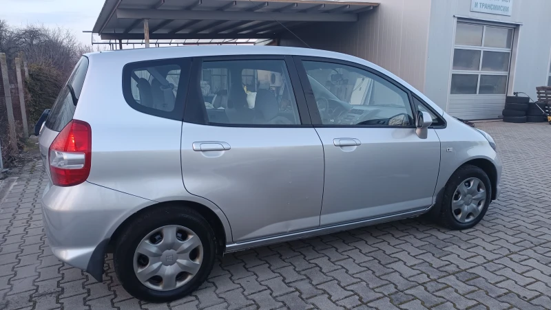 Honda Jazz 1.2 КЛИМАТИК , снимка 12 - Автомобили и джипове - 49261806