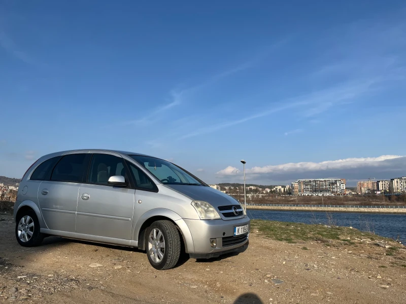 Opel Meriva, снимка 8 - Автомобили и джипове - 49454068