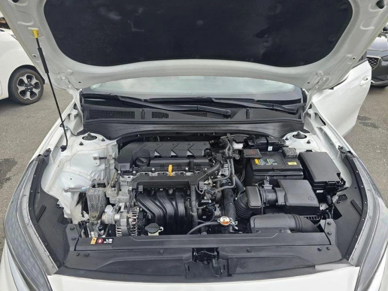 Kia K3 1.6 Trendy * НАЙ-ДОБРА ЦЕНА В БЪЛГАРИЯ* , снимка 7 - Автомобили и джипове - 52032633